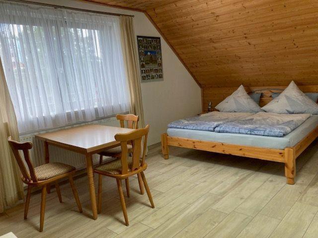 Haus-zum-Kloevensteen Wedel Buitenkant foto
